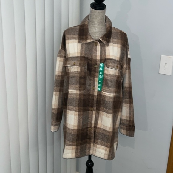 Banana Republic Womens
Shirt Jacket Brown Plaid
Shacket Oversized XL & Large - Picture 1 of 13